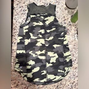 Sculpt tank. Workout tank.